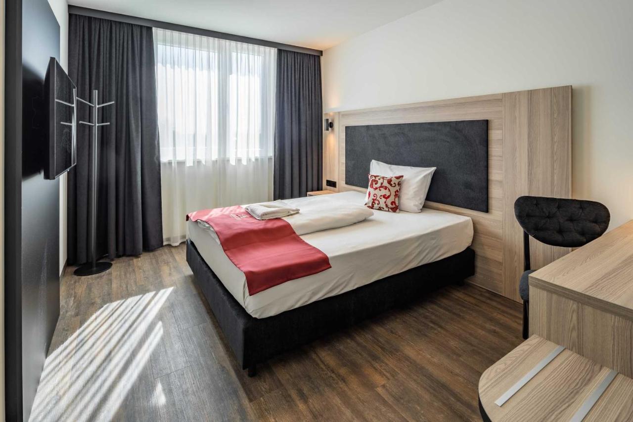 Abasto Hotel Дахау Екстериор снимка