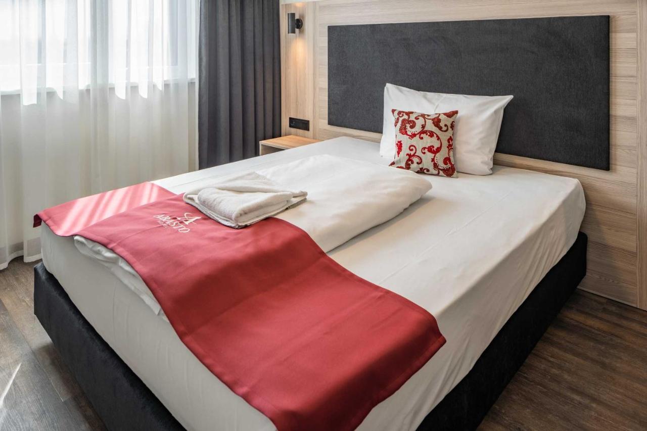 Abasto Hotel Дахау Екстериор снимка