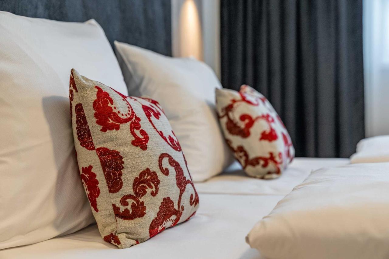 Abasto Hotel Дахау Екстериор снимка